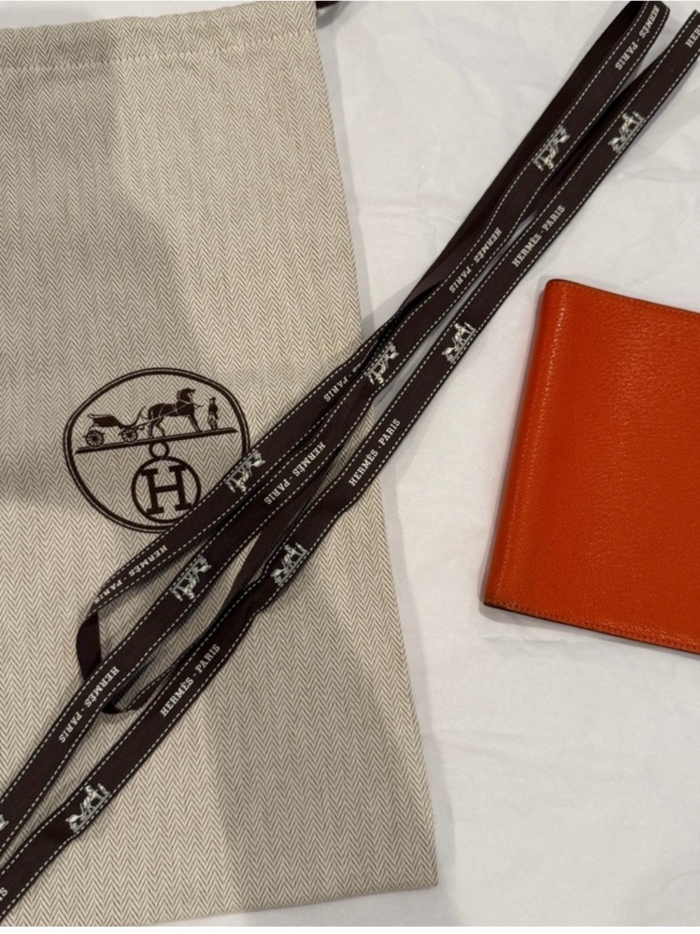 Hermes Orange Leather Passport Holder COA - Picture 6 of 8